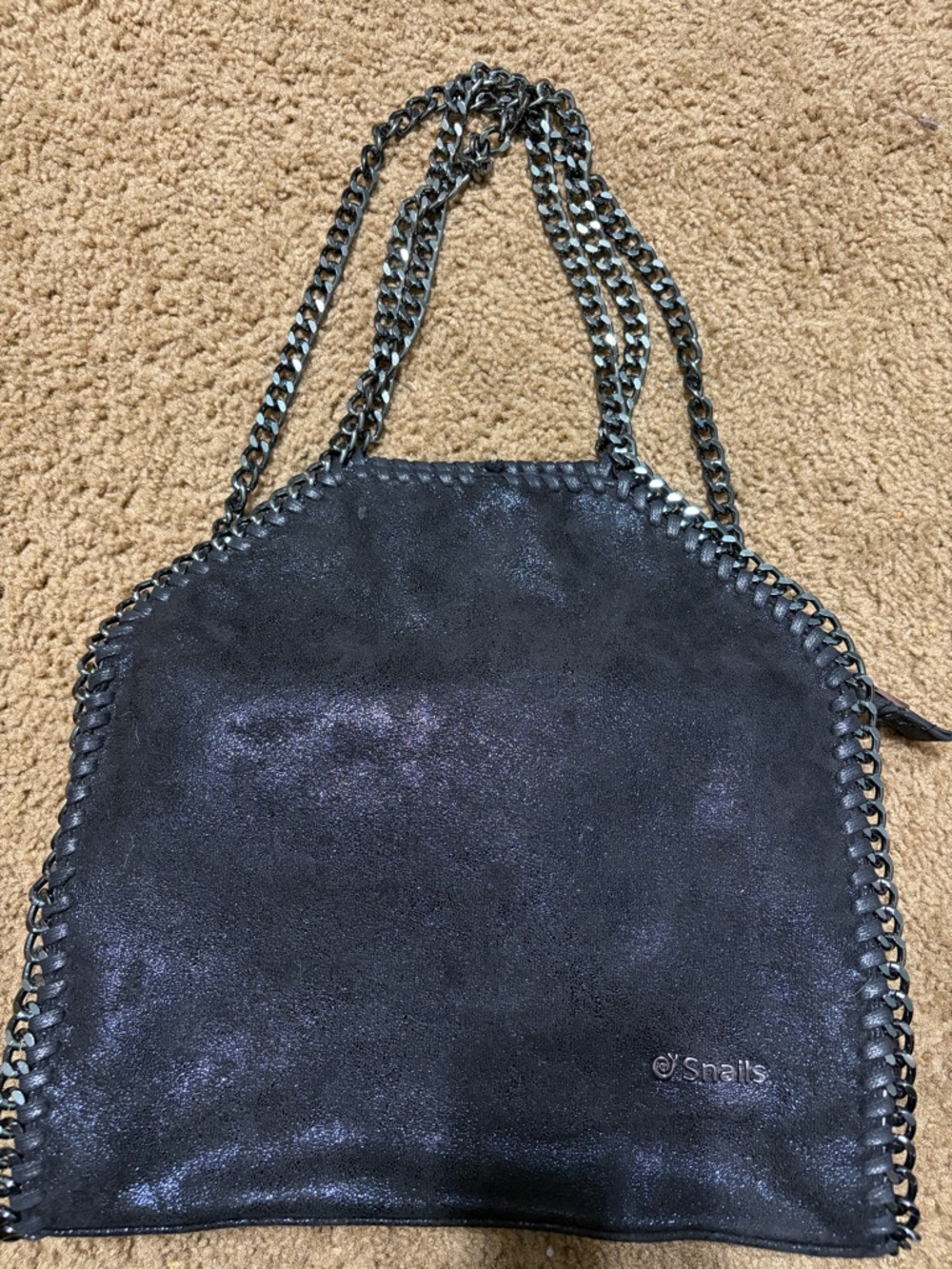 Snails 🐌 Metallic Black Snails Tote Bag with Lead-Tone Chain Detail - Picture 2 of 14